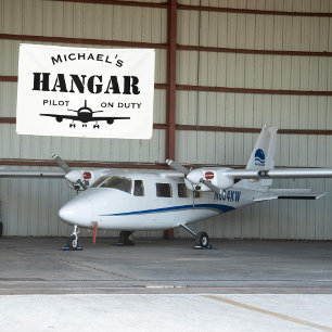 Banderoles Cadeau personnalisé, hangar d'avion et pilote en s