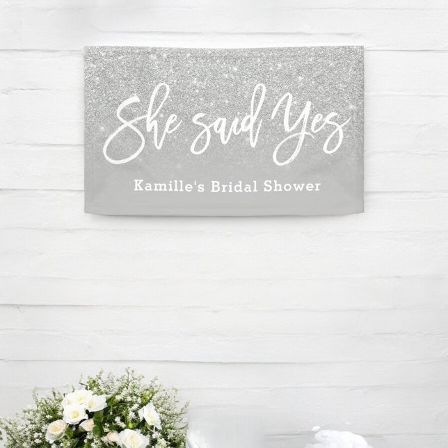 Banderoles Elle a dit oui douche nuptiale gris argent parties (She said yes bridal shower gray silver glitter banner)