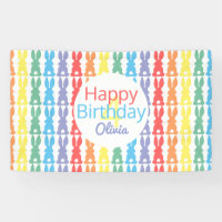 Enfants heureux anniversaire Rainbow Bunny personn