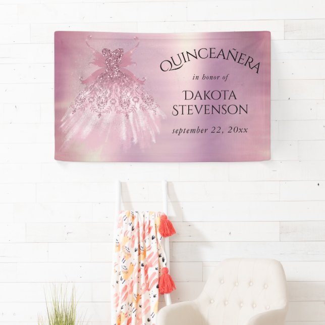 Banderoles Fairy Wing Mauve Gown | Luxueux Tône Rose Dusty (En situation)
