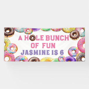 Banderoles Fête d'anniversaire avec trous de donut amusants