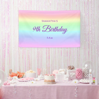 Banderoles Fond pour 9e anniversaire arc-en-ciel pastel migno