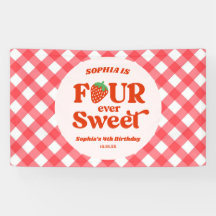 Four Ever Sweet Strawberry 4e fête d'anniversaire