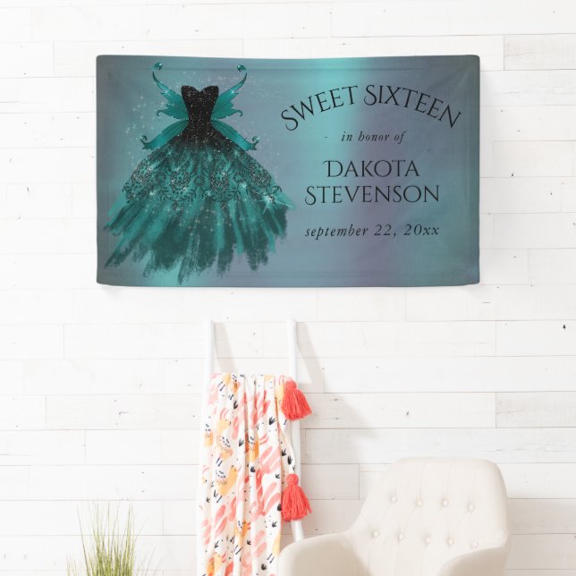 Banderoles Gothique Fairy Turquoise Gown | Fleur verte profon (En situation)