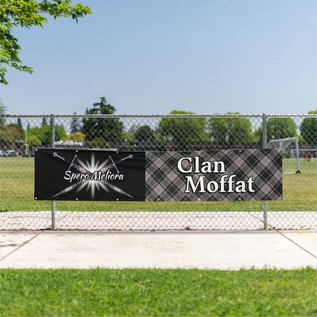 Banderoles Highland Festival Clan Moffat Tent (En situation)