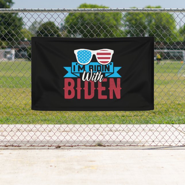 Banderoles Je suis Ridin With Biden (En situation)
