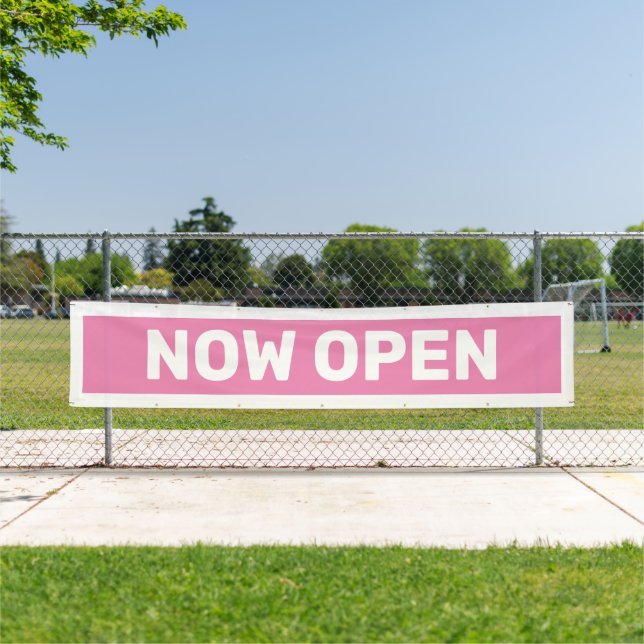 Banderoles Pink Now Open Banner (En situation)