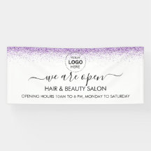 Salon violet luxe avec gouttes de paillettes