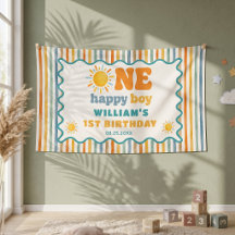 Un garçon heureux 1er anniversaire soleil