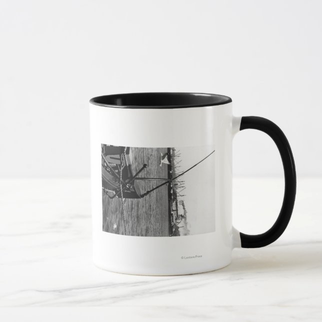 Bandon, Oregon Hafenansicht und Schiffsfotografie Tasse (Rechts)
