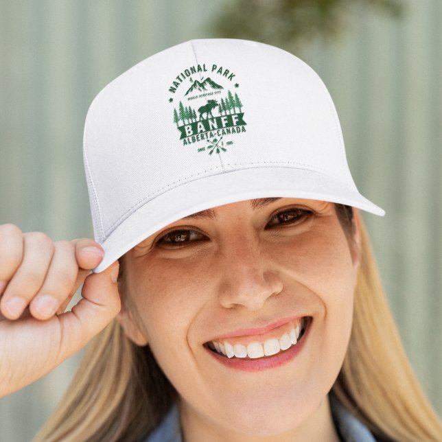 Banff National Park Beautiful Landscape Truckerkappe (Von Creator hochgeladen)