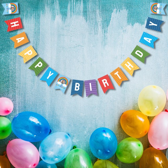 Bannière À Fanions Arche arc-en-ciel sur les nuages Premier anniversa (Créateur téléchargé)