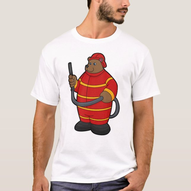 Bär als Feuerwehrmann mit Schlauch T-Shirt (Vorderseite)