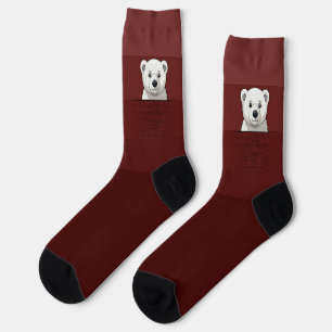 Bär, der über die Wand schaut, dunkel roter Samt S Socken