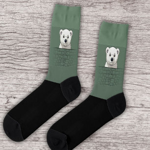 Bär, der über die Wand schaut, dunkle Pastellgrün Socken