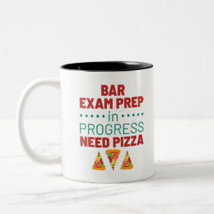 Bar Exam Prep in Progress Pizza Zweifarbige Tasse