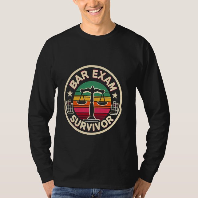 Bar Exam Survivor — T-Shirt (Vorderseite)