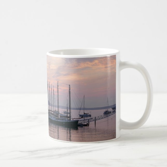 Bar Harbour Ships at Sunrise II Kaffeetasse (Rechts)