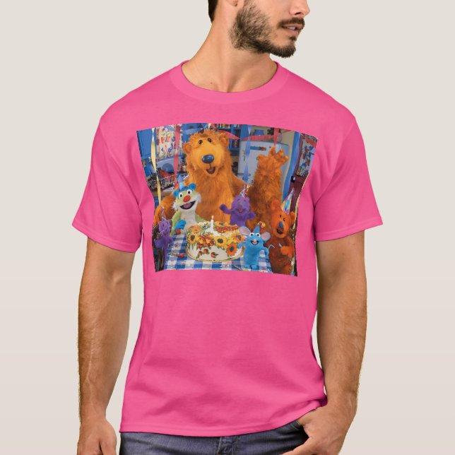Bär im großen blauen Haus T-Shirt (Vorderseite)