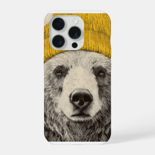 Bär in gelber Mütze, rustikales Waldtier iPhone 15 Pro Hülle