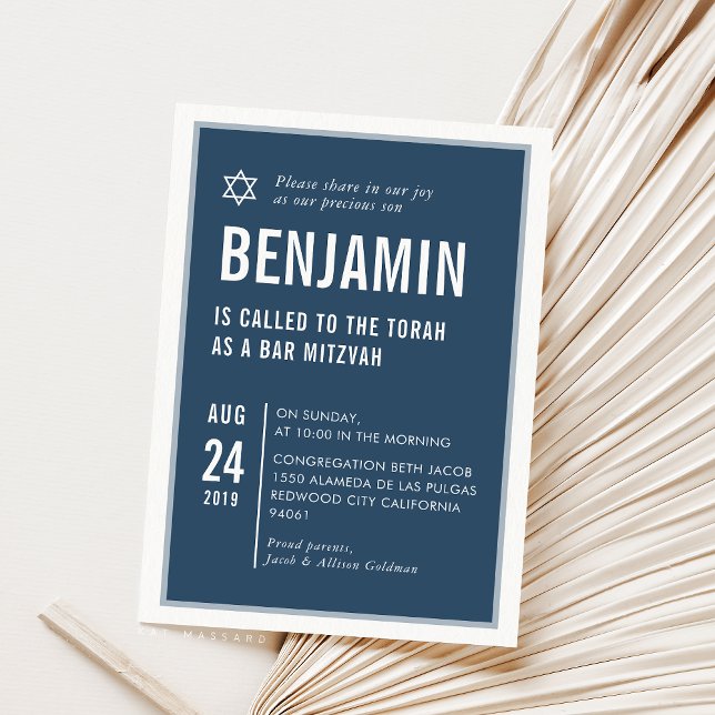 BAR MITZVAH, einfach, modern, typografisch, weiß Einladung (Von Creator hochgeladen)
