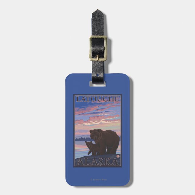 Bär und CUB - Latouche, Alaska Gepäckanhänger (Vorderseite vertikal)