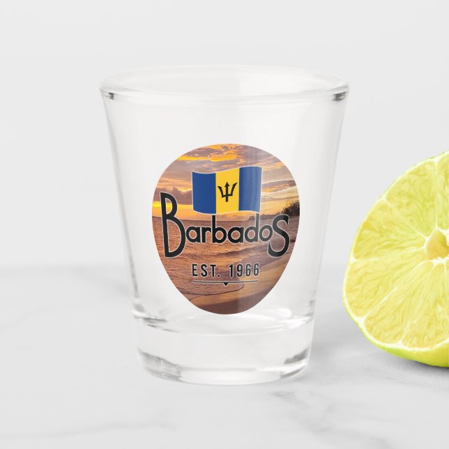 "Barbados Est. Sonnenuntergang 1966 mit Barbados-F Schnapsglas (Vorderseite)