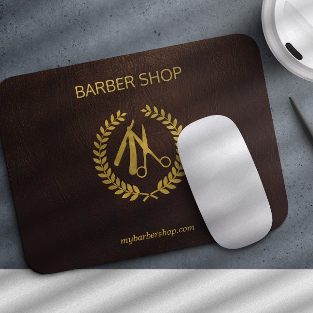 Barbershop-Logo und Name personalisiertes Braungol Mousepad (The leather is PRINTED, NO REAL LEATHER TEXTURE)