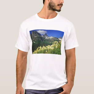 Bärengras am Logan Pass im Glacier-Nationalpark T-Shirt
