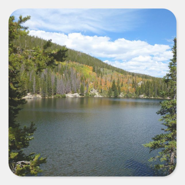 Bärensee im Rocky Mountain Nationalpark Quadratischer Aufkleber (Vorderseite)