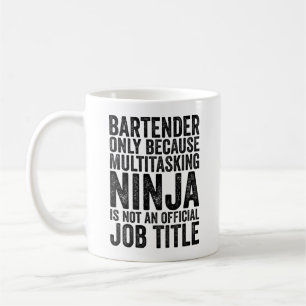 Barkeeper nur, weil Multitasking Ninja nicht Kaffeetasse