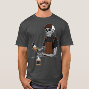 Barkeeper Skeleton Mixologe Man Cocktail Fun Bar T-Shirt