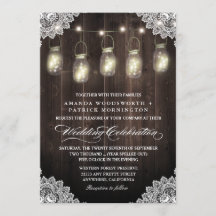Barn Wood und Lace Mason Jar Wedding Einladungen