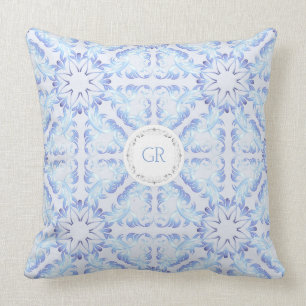 Barockes Artmuster. Weihnachtsmotiv. Monogramm Kissen