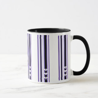 Barre la tasse de pourpre de coeurs de n