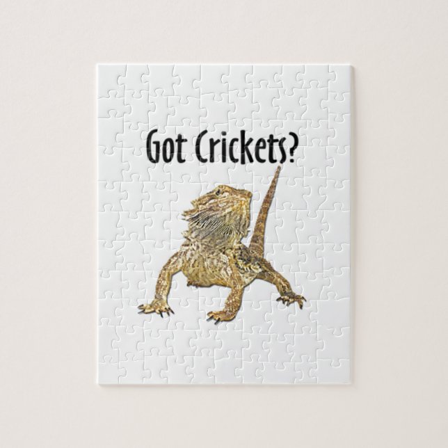 Bärtiger Drache got Grillen (Vertikal)