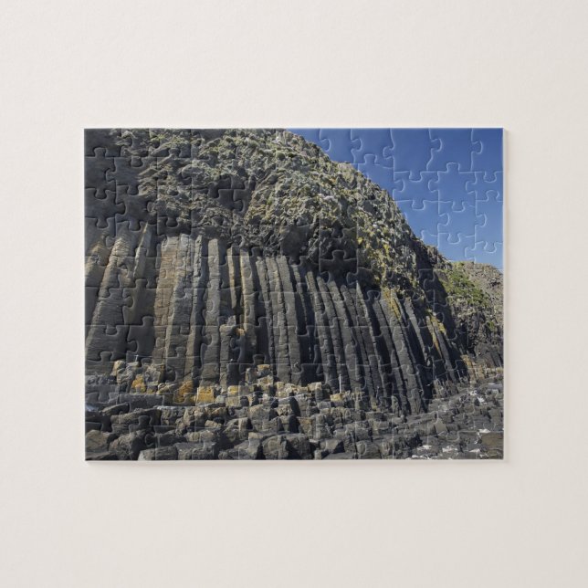 Basalt Columns by Fingal's Höhle, Staffa, außerhal (Horizontal)