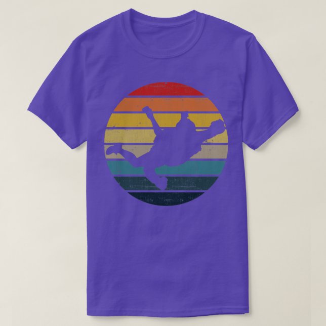 BASE-Sprung Silhouette auf einem bedrückten Retros T-Shirt (Design vorne)