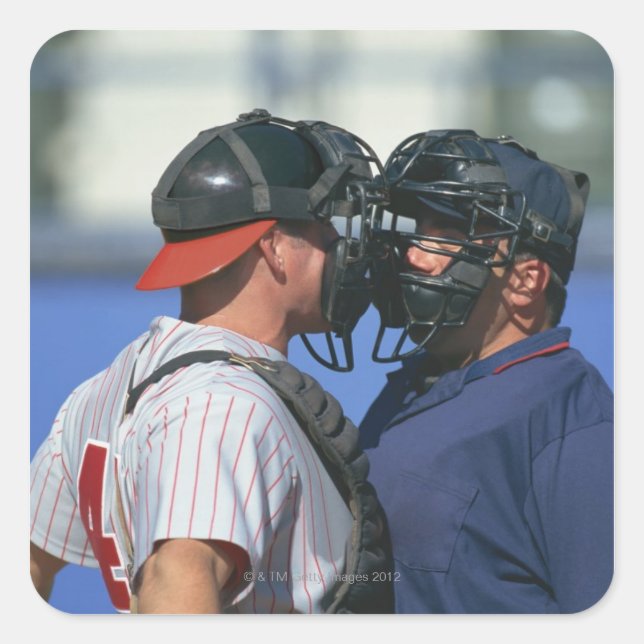 Baseball Catcher und Umpire-Streitgespräche Quadratischer Aufkleber (Vorderseite)