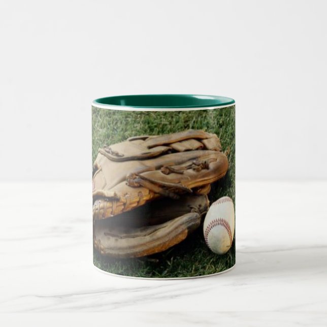 Baseball & Glove Tasse (Mittel)