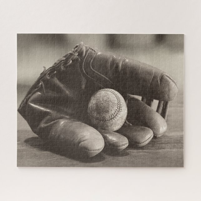 Baseball Nostalgie - Mitt und Baseball (Horizontal)