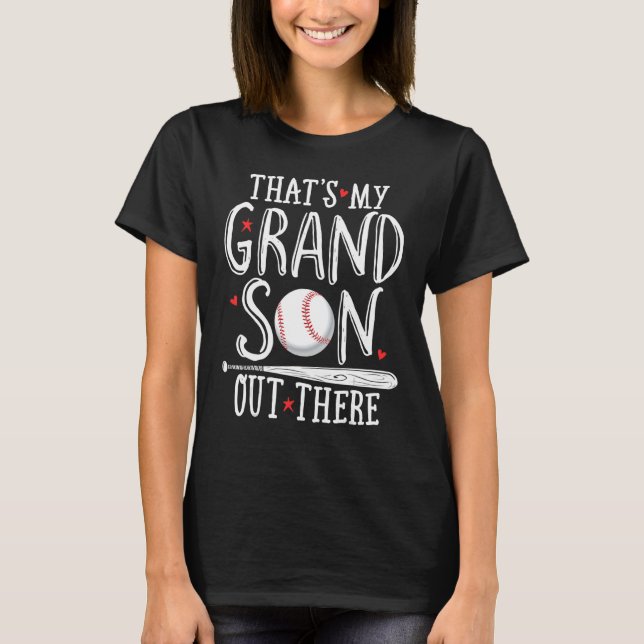 Baseball-Oma, das ist mein Enkel da draußen, Fuß T-Shirt (Vorderseite)