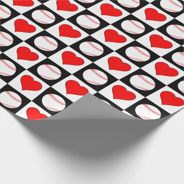 Baseball Player Red Heart Schachbrett Pattern Geschenkpapier (Ecke)