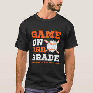 Baseball-Spiel auf 3. Stufe zurück zur Niedlichen T-Shirt