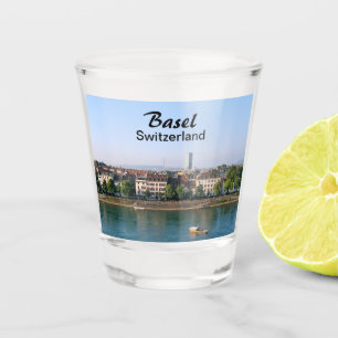 Basel in der Schweiz Schnapsglas