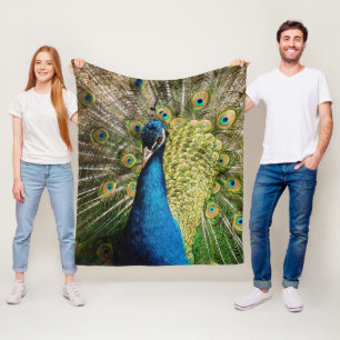 Bashful Peacock Fleecedecke