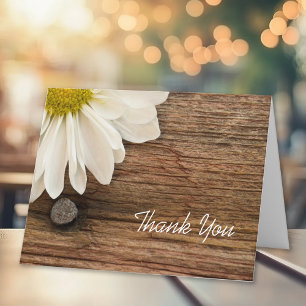 Basière blanche et grange Merci champêtre en bois