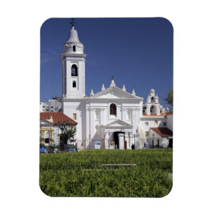 Basilica Nuestra Senora del Pilar Magnet