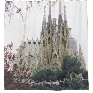 "Basilica Sagrada Familia in Barcelona, Spanien" Duschvorhang
