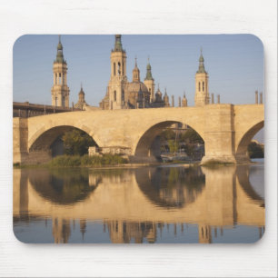 Basilika Nuestra Señora del Pilar Mousepad
